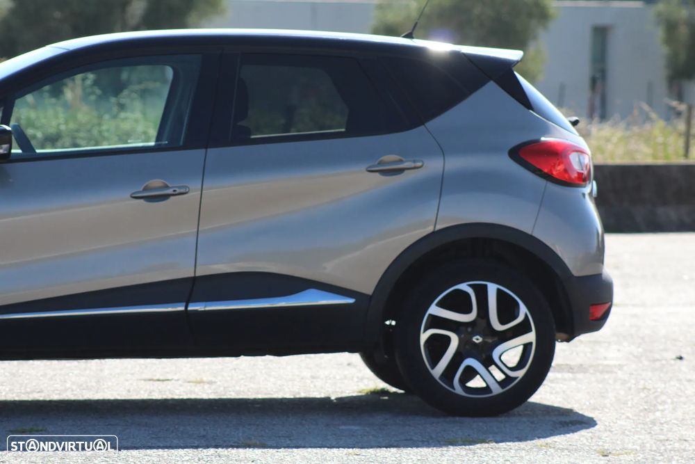 Renault Captur ENERGY TCe 120 EDC LIMITED - 16
