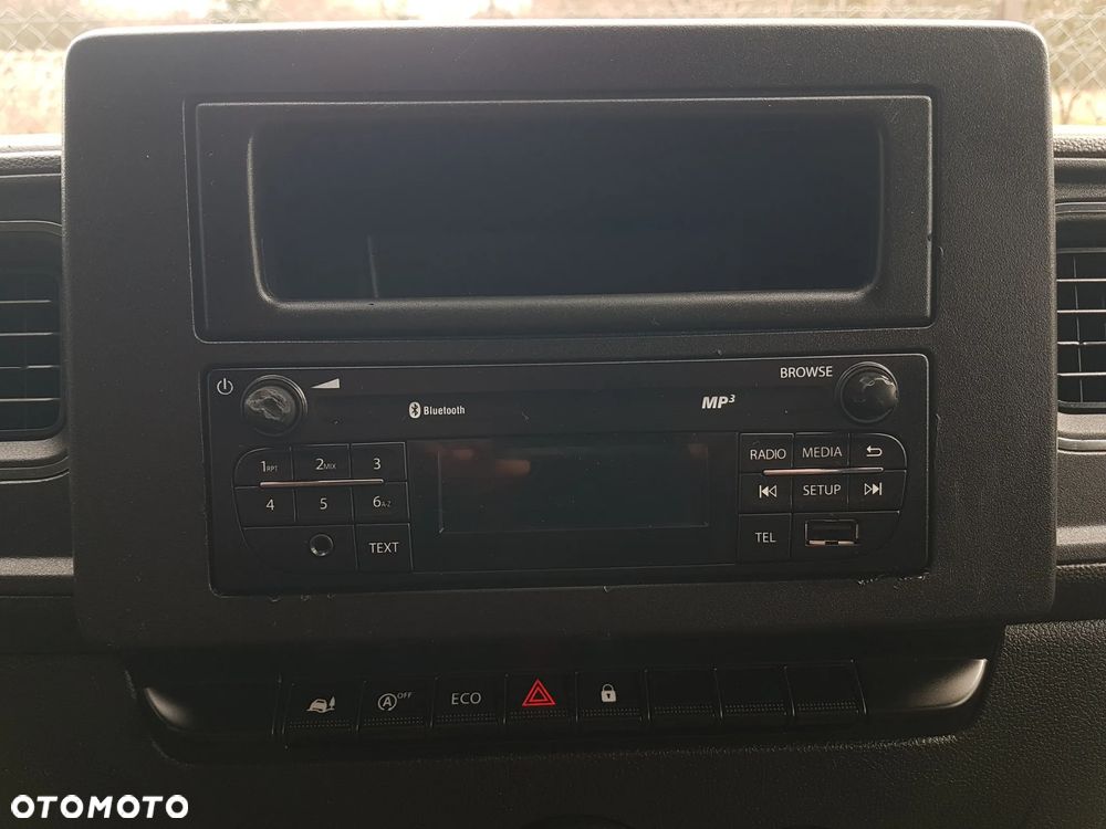 Renault MASTER KONTENER 8EP 4,22x2,23x2,22 KLIMA KRAJOWY MANUAL  6-BIEGÓW - 32
