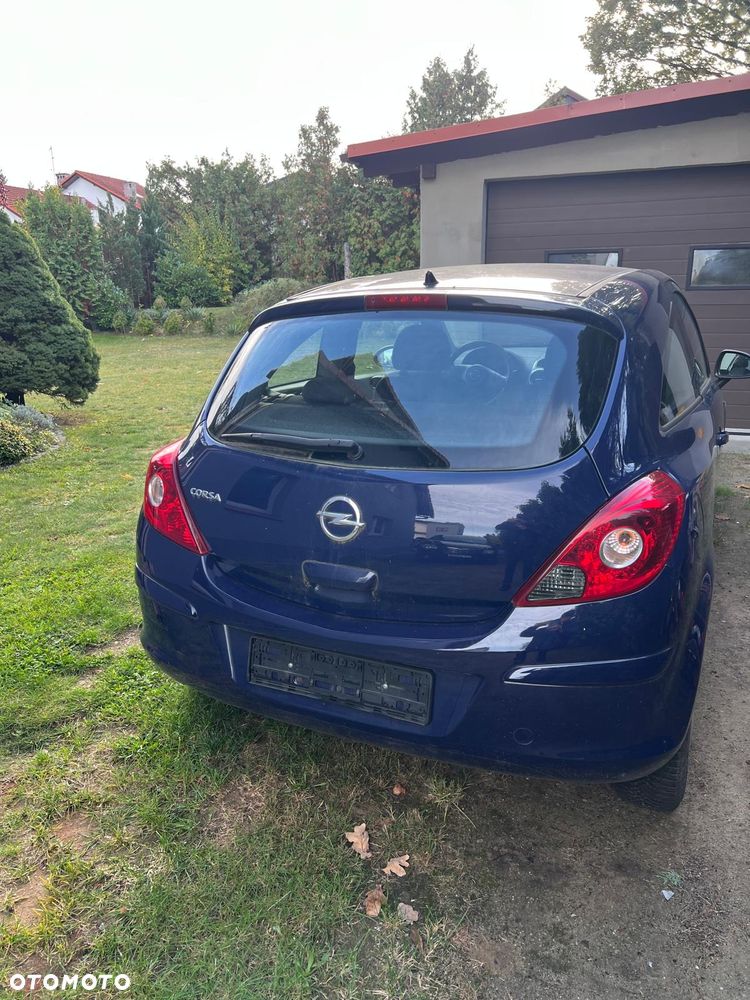 Opel Corsa - 2