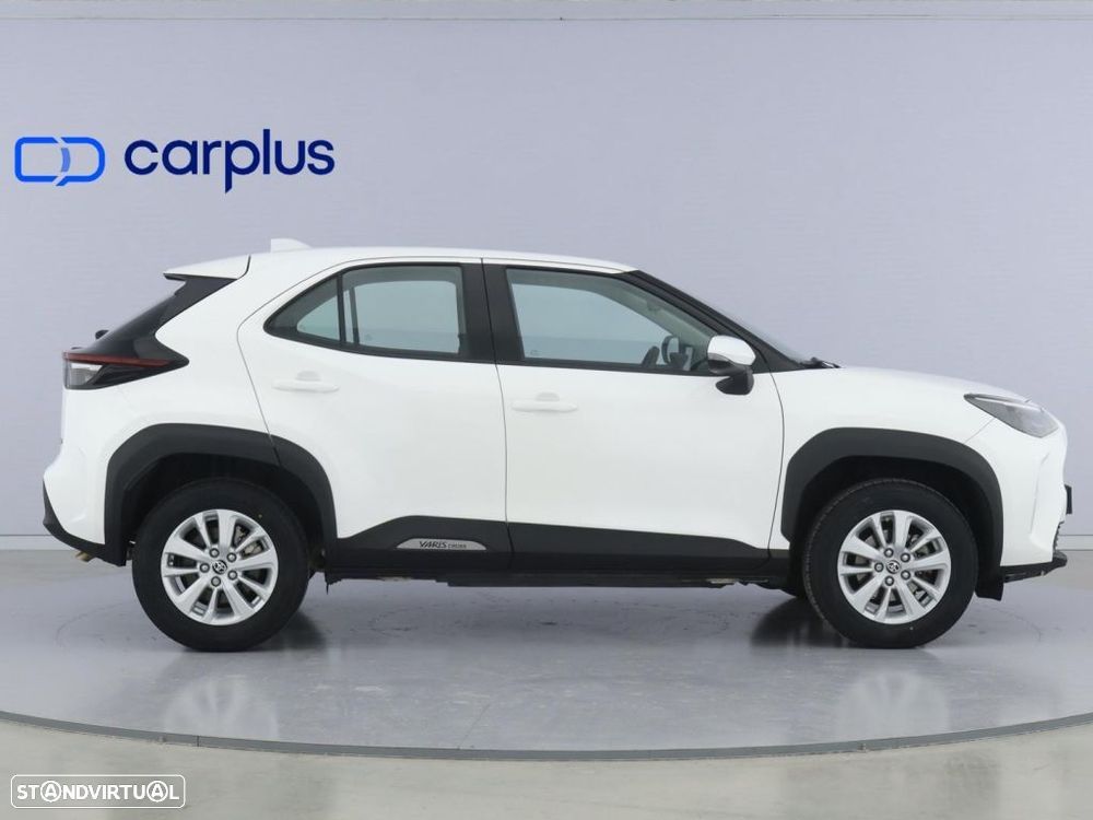 Toyota Yaris Cross 1.5 HDF Comfort Plus AWD - 8