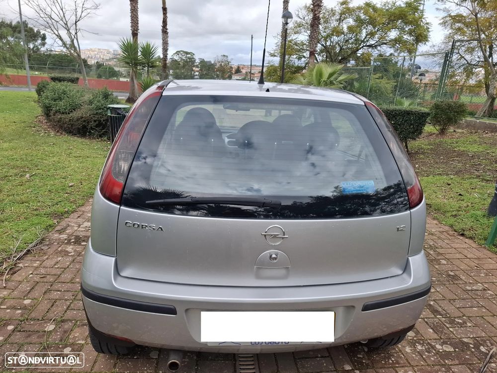 Opel Corsa 1.2 16V Confort - 4