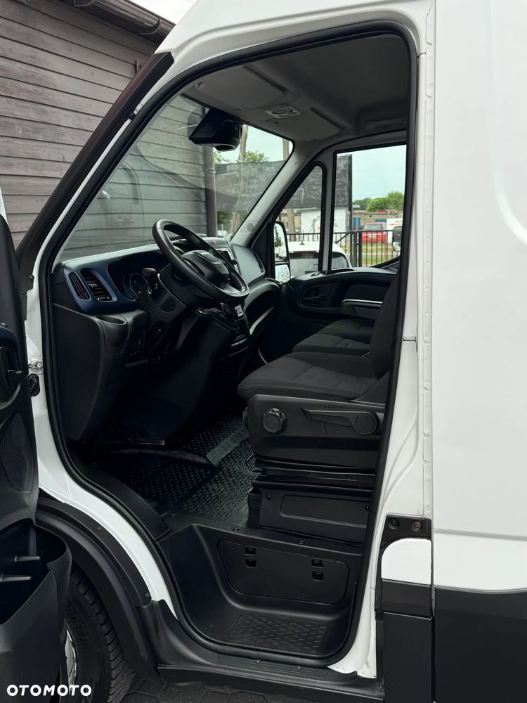 Iveco 35S18 - 13