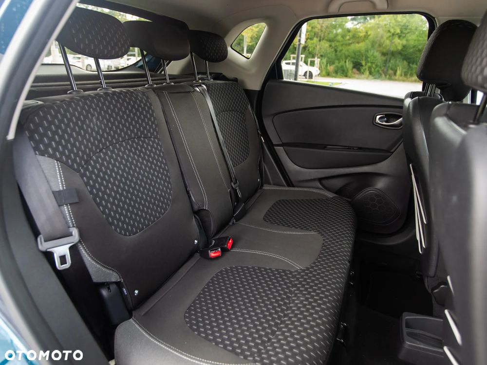 Renault Captur - 24