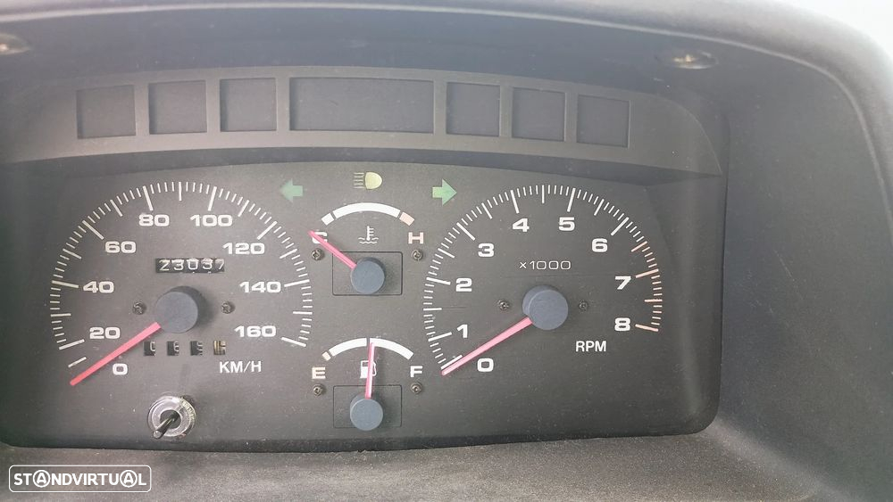 Suzuki Vitara 1.6 JLX 8V - 14