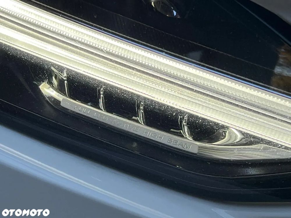 Volvo V90 Cross Country - 7