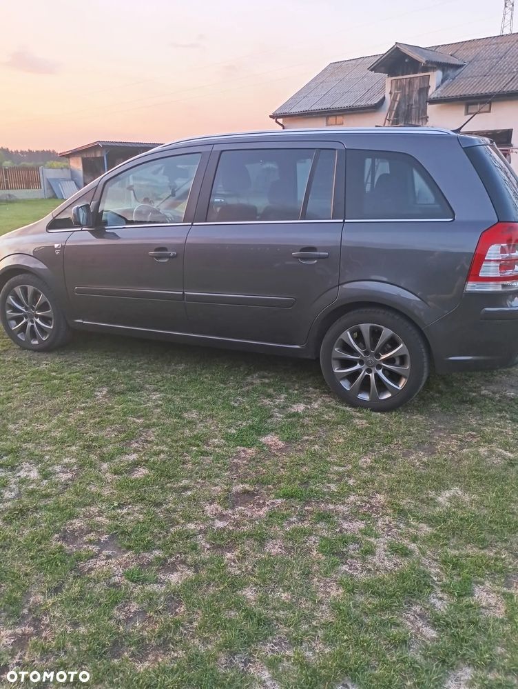 Opel Zafira 1.9 CDTI 111 - 7