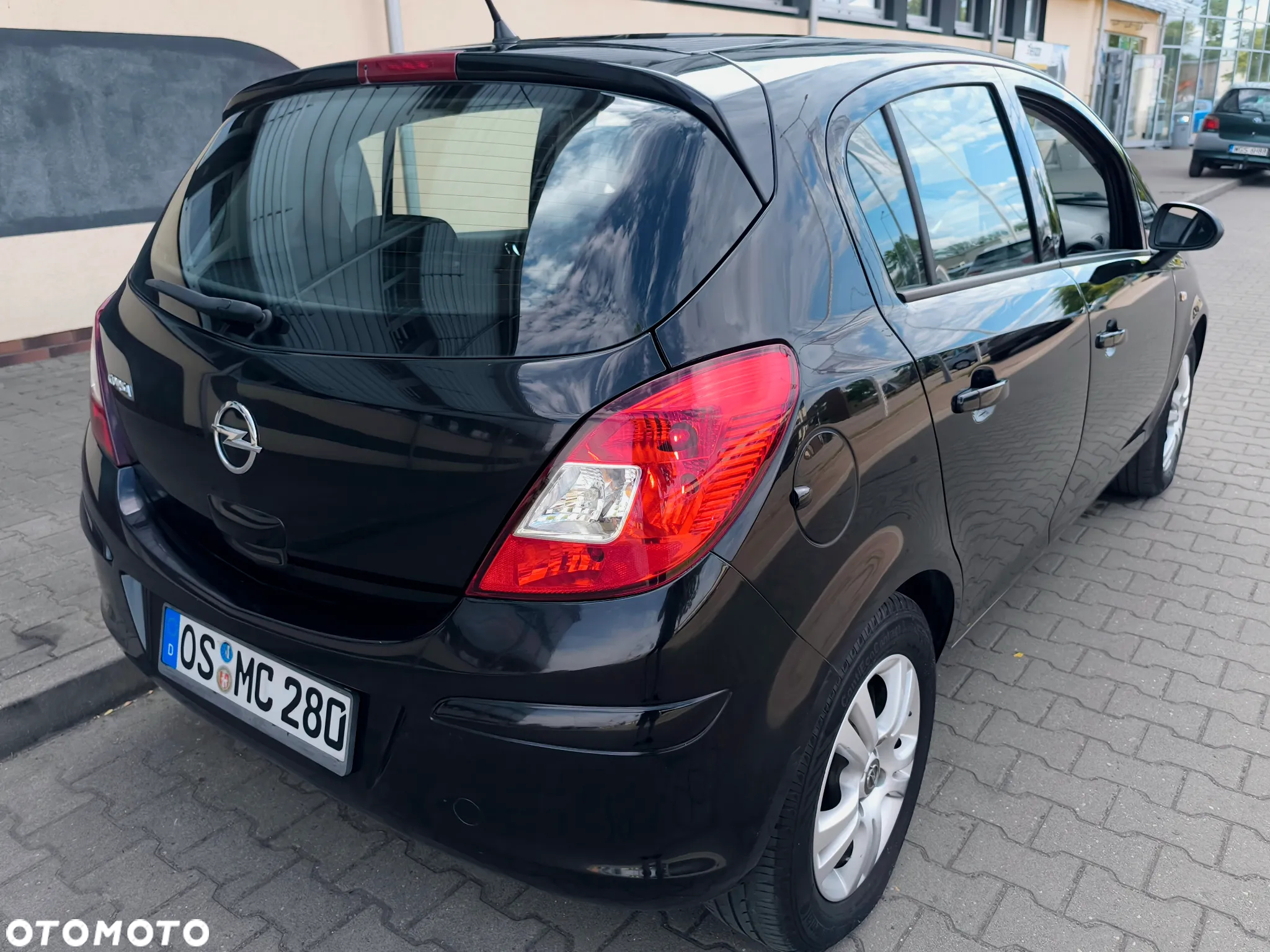 Opel Corsa 1.2 16V Enjoy - 7