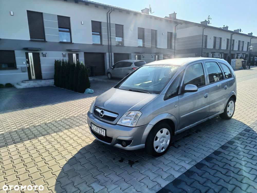 Opel Meriva 1.6 16V Cosmo - 2