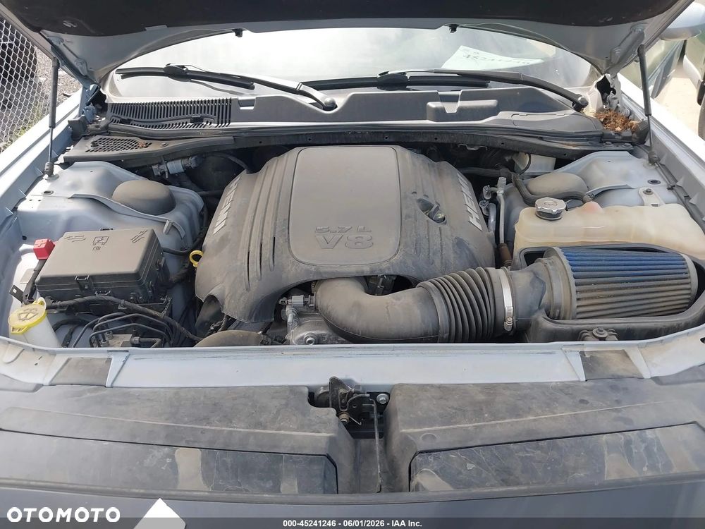 Dodge Challenger 5.7 R/T - 11