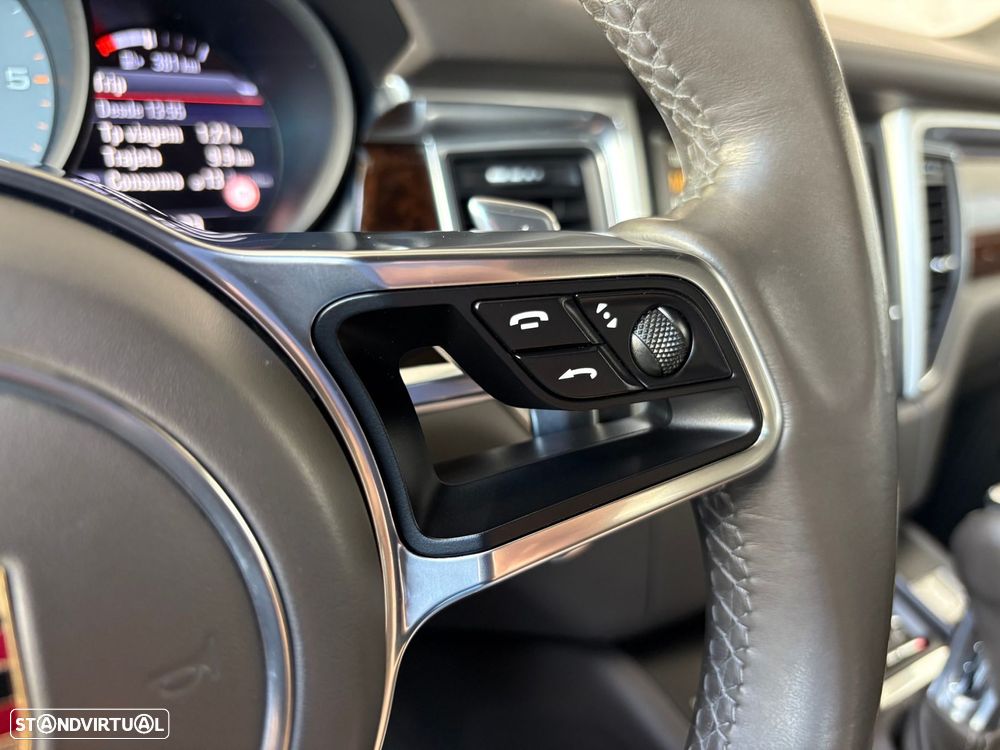Porsche Macan S All Weather - 16