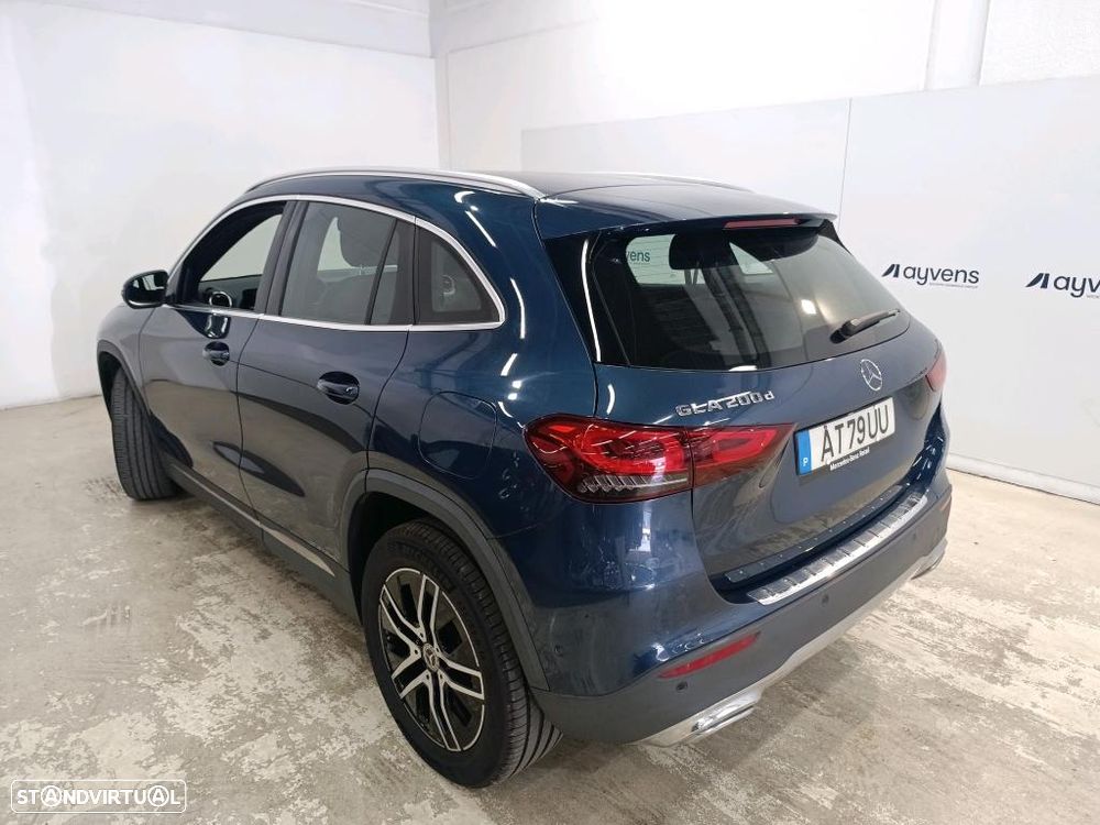 Mercedes-Benz GLA 200 d Progressive - 3