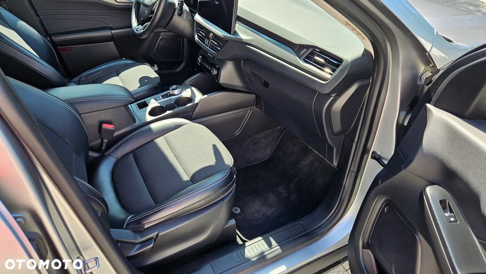 Ford Kuga - 18