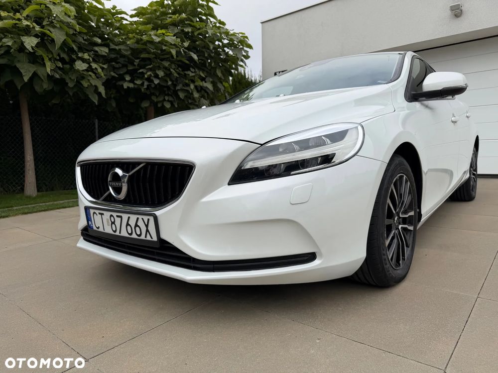 Volvo V40 D4 Drive-E Inscription - 1