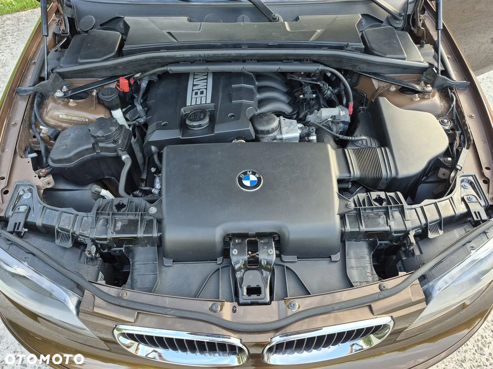 BMW Seria 1 116i Edition Sport - 24