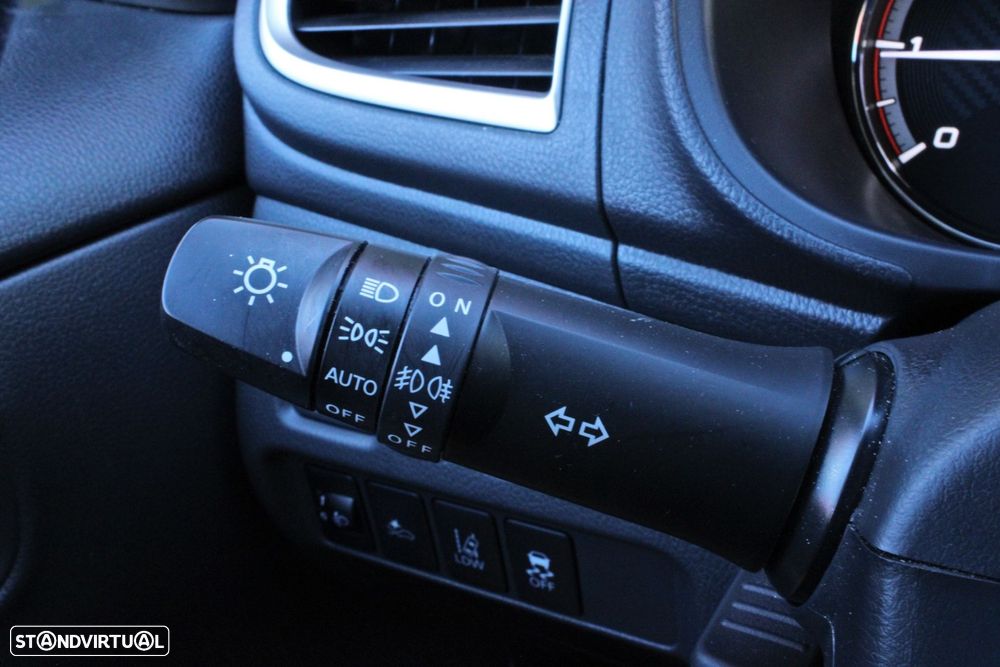 Mitsubishi L200 2.3 DI-D Space Cab Invite 4WD - 12