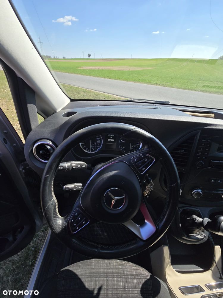 Mercedes-Benz Vito CDI Tourer Pro 447.703 - 18