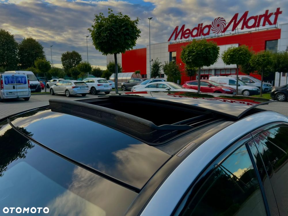 Mercedes-Benz Klasa C AMG 43 4Matic 9G-TRONIC - 16