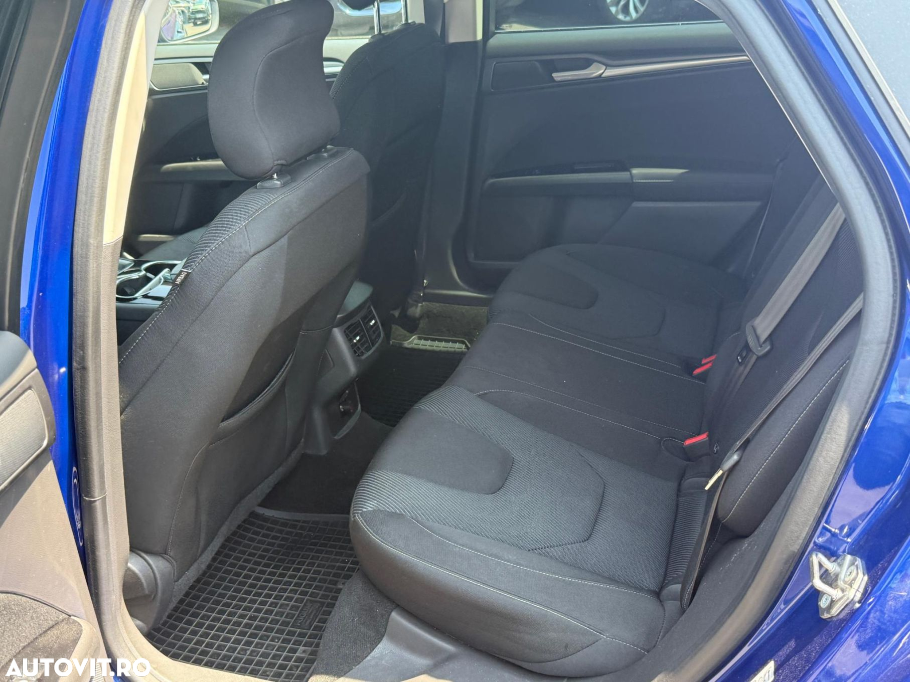 Ford Mondeo - 16
