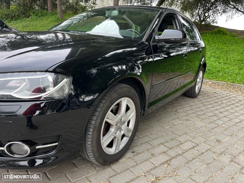 Audi A3 Sportback 1.6 TDI Attraction - 3
