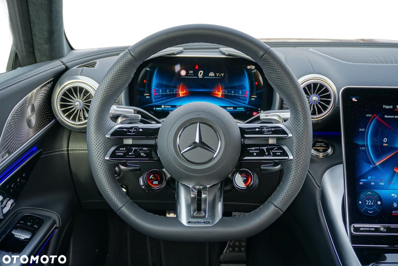 Mercedes-Benz AMG GT - 8