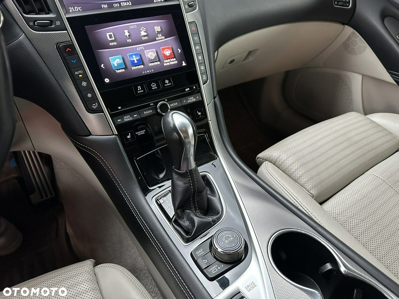 Infiniti Q50 - 21