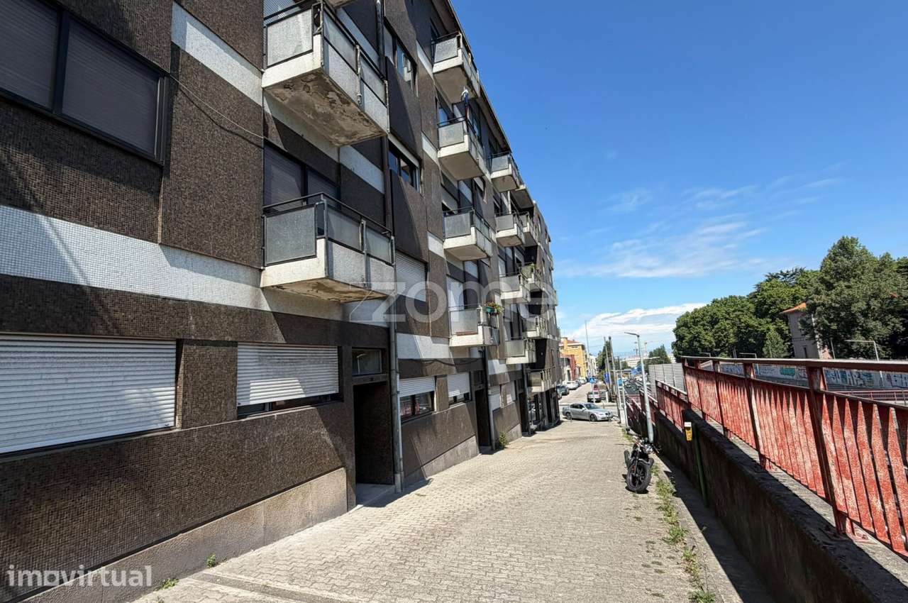 Apartamento T2 em Paranhos, Porto - Grande imagem: 2/16