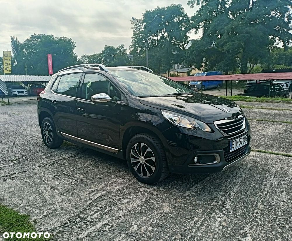 Peugeot 2008 1.6 e-HDi Allure S&S - 10