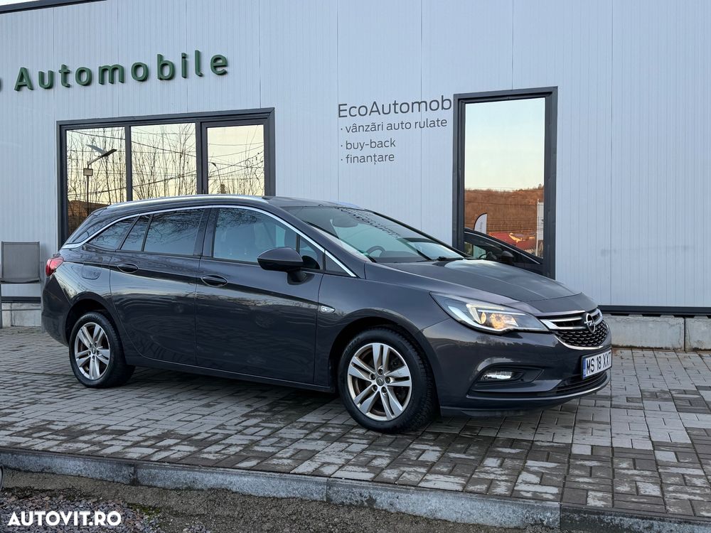 Opel Astra 1.6 D (CDTI) Start/Stop Sports Tourer Innovation - 1