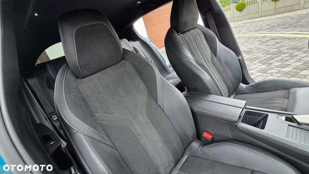 Peugeot 408 1.2 PureTech GT S&S EAT8 - 23