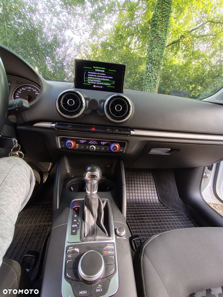 Audi A3 Sportback - 14
