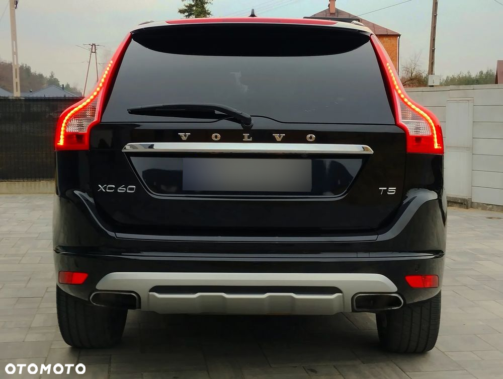 Volvo XC 60 T5 Drive-E Momentum - 5