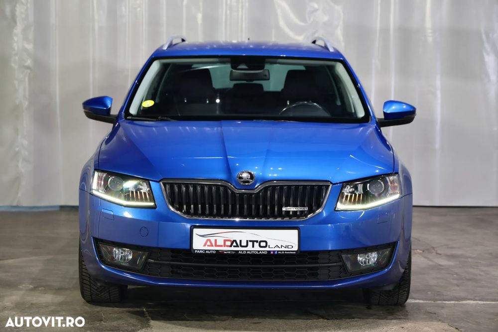 Skoda Octavia 1.6 TDI GREENLINE - 36