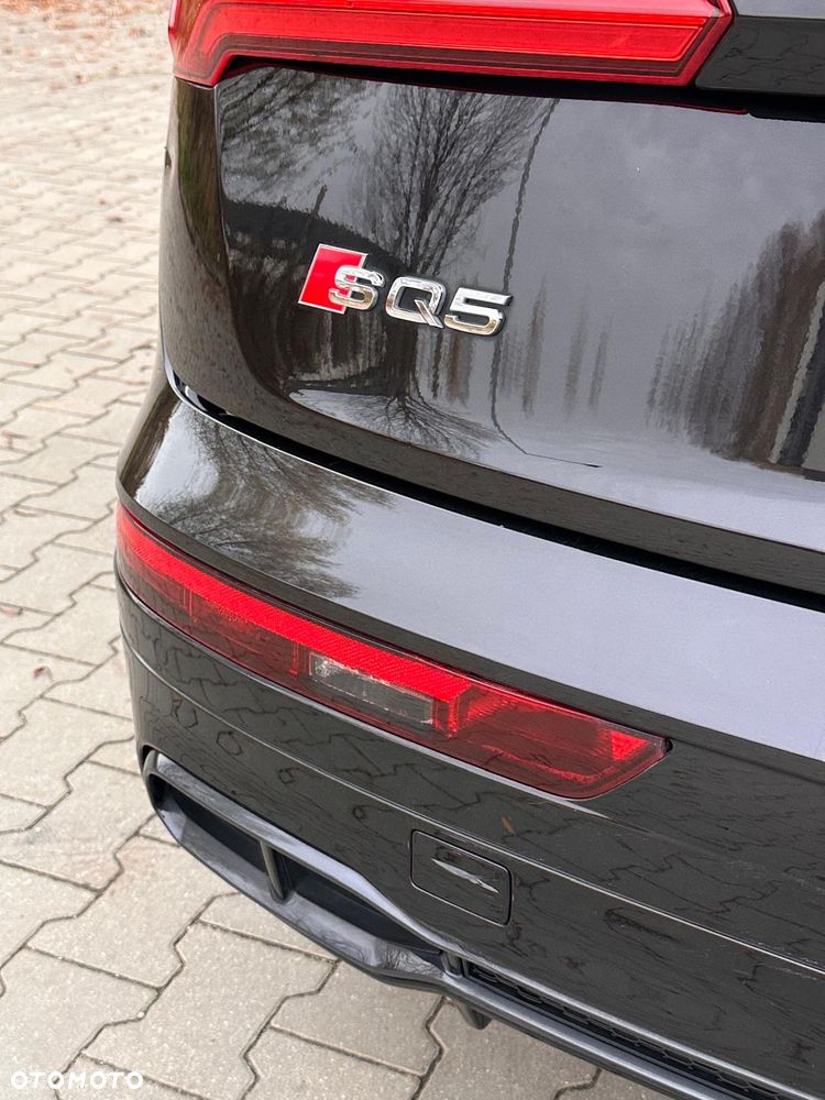 Audi SQ5 - 10