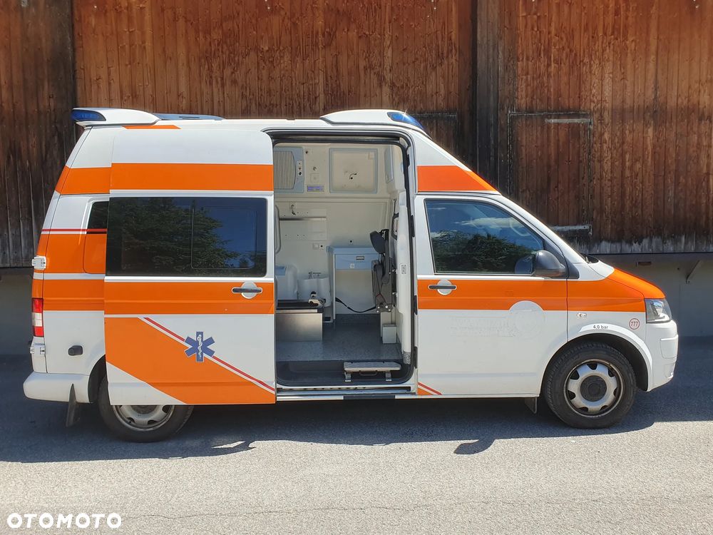 Volkswagen Transporter 4Motion® Ambulans | Karetka 4x4 2.0TDI 180PS BiXenon Led 2015 VW T5.1 Facelifting - 3