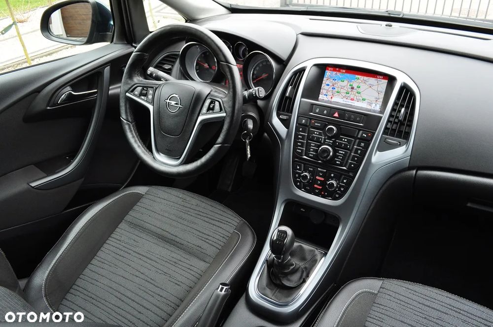 Opel Astra 1.4 Turbo Edition - 9