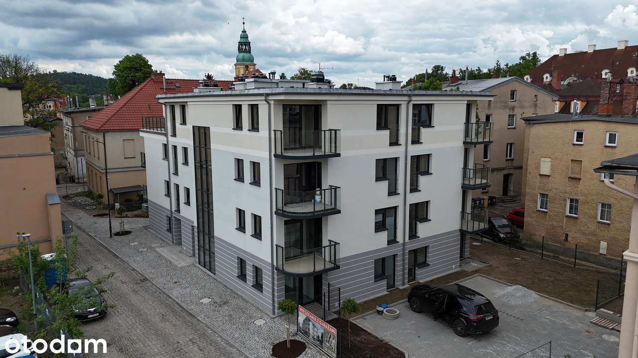 Nowe mieszkanie z ogródkiem w centrum Cieplic przy Pl. Piastowskim