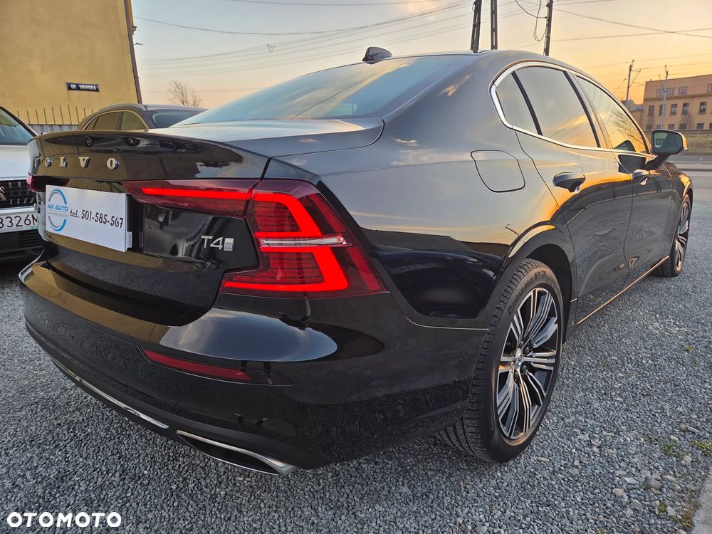 Volvo S60 T4 Inscription - 11