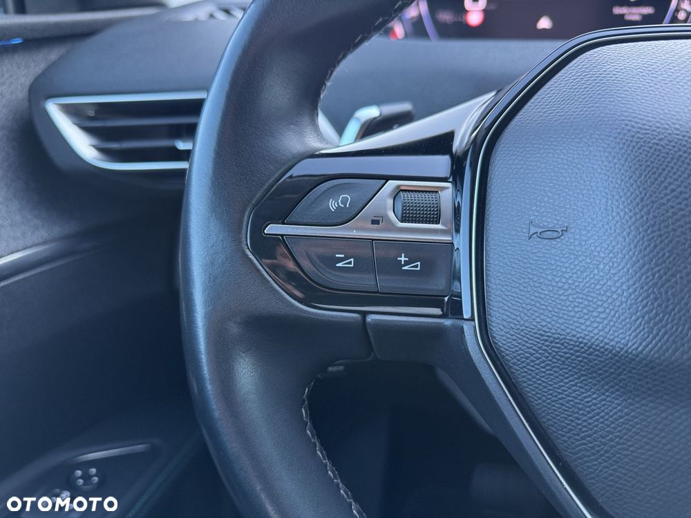 Peugeot 5008 - 17