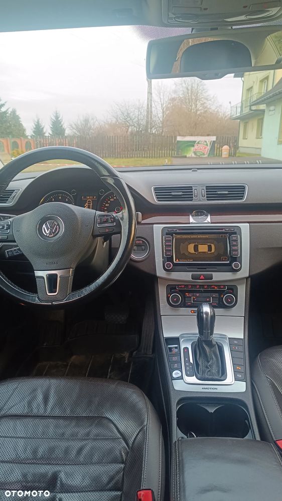 Volkswagen Passat 3.6 V6 4Mot Highline DSG - 5