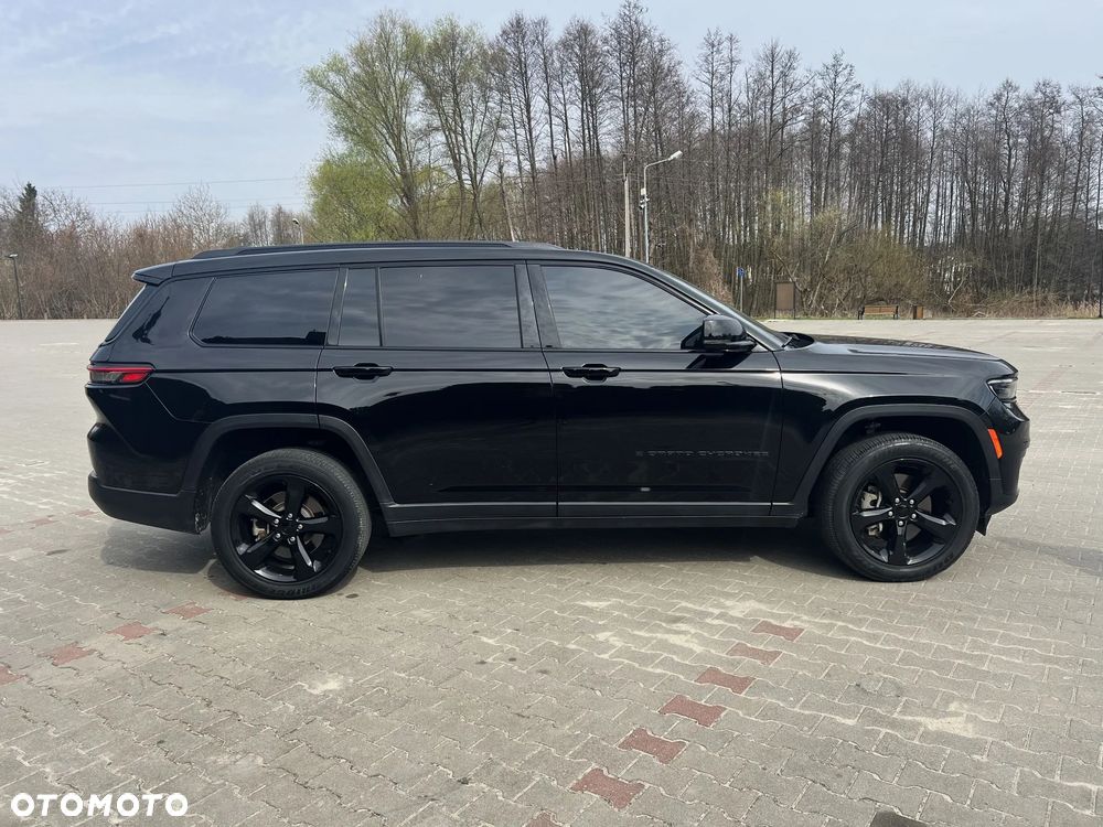 Jeep Grand Cherokee - 11