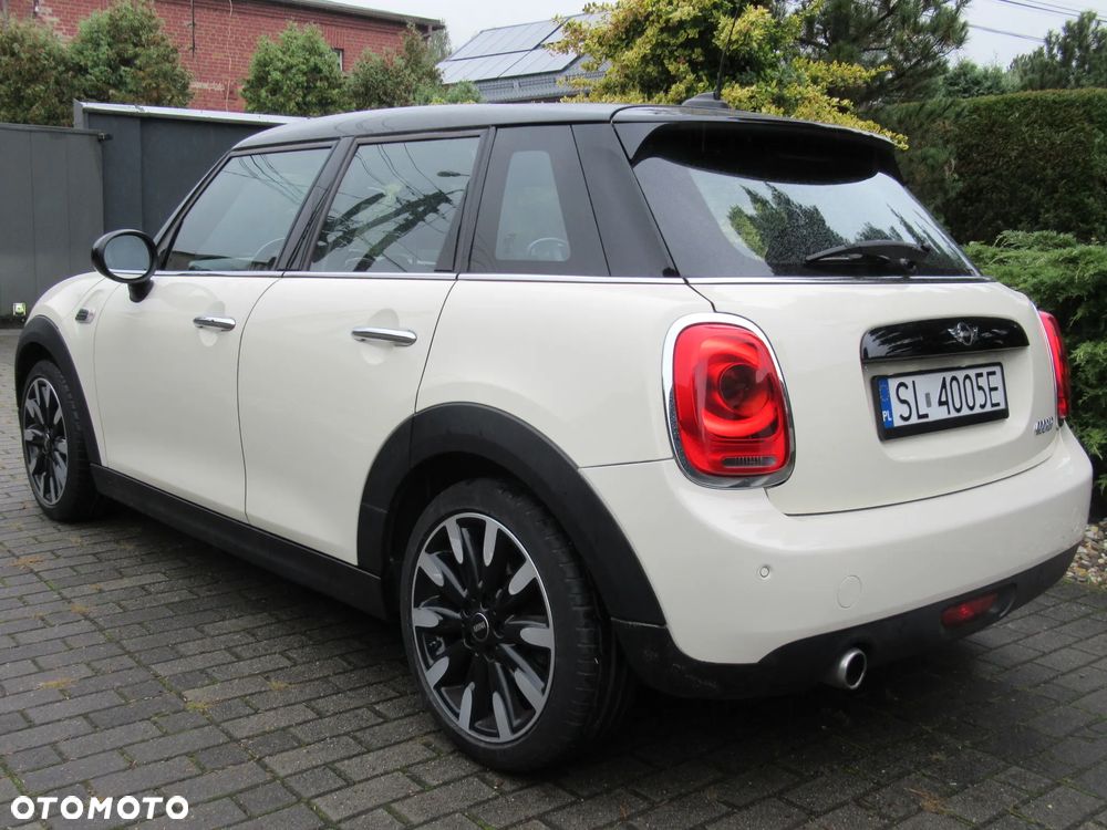 MINI Cooper Standard - 3