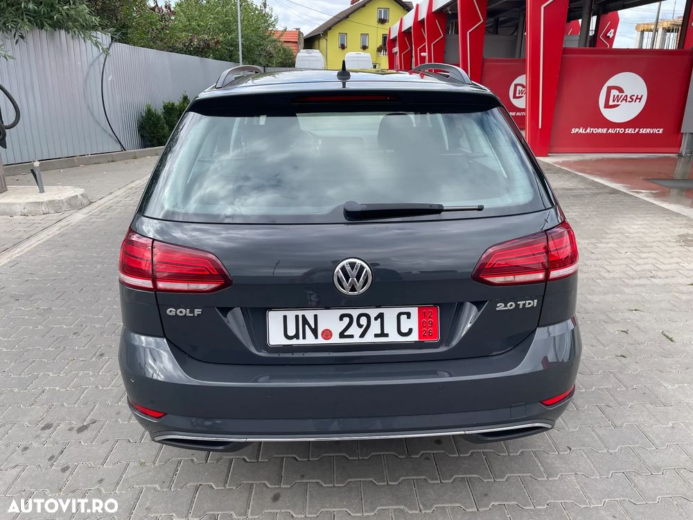 Volkswagen Golf 2.0 TDI SCR Comfortline - 4