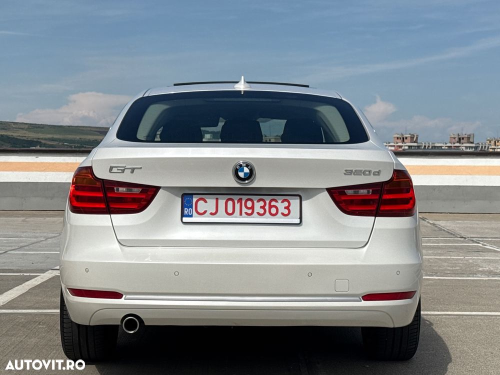 BMW Seria 3 - 10