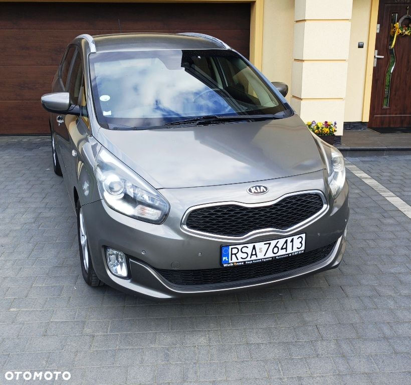 Kia Carens 1.7 CRDi 115 Fifa World Cup Edition - 3