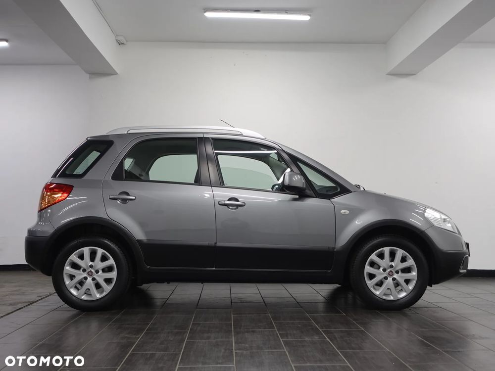 Fiat Sedici 1.6 16V 4x2 Emotion - 11
