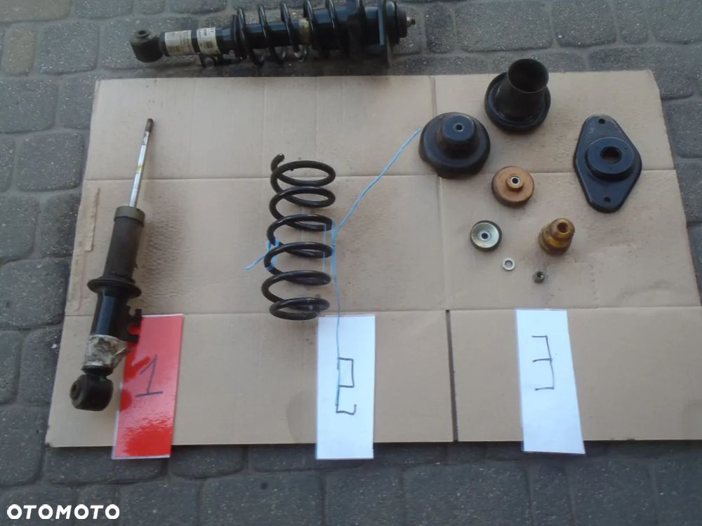 amortyzator amor zawieszenie uchwyt blacha sprężyna poduszka tylne zawieszenie tył jak nowe  mini cooper S r50 r51 r52 r53 r56 r57 jak nowe oryginał - 12