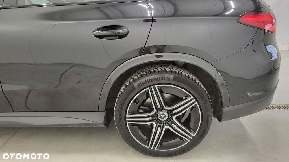 Mercedes-Benz GLC 300 mHEV 4-Matic AMG Line - 9