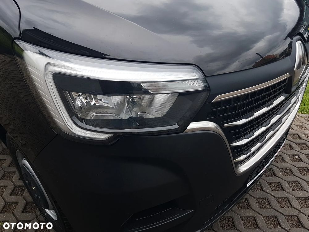 Renault MASTER L2H2 KLIMA DŁUGI WYSOKI BLASZAK VAN FURGON TEMPOMAT KRAJOWY I-WŁAŚCICIEL - 33