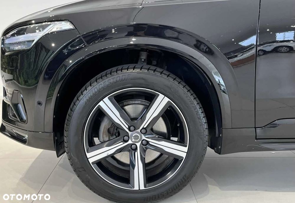 Volvo XC 90 D5 AWD R-Design 7os - 27
