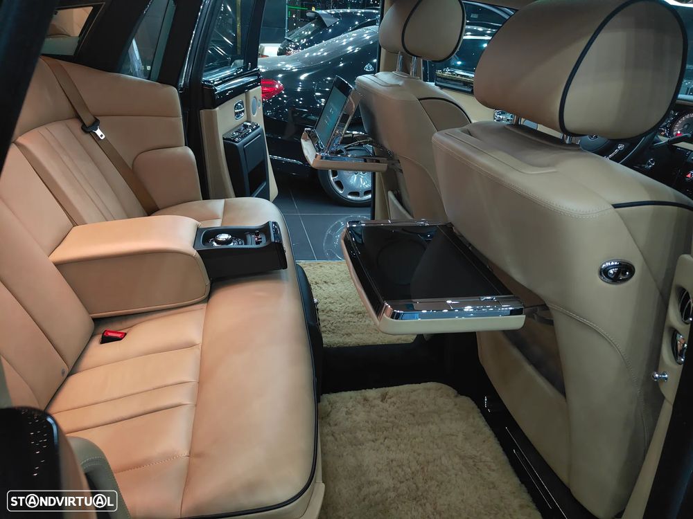 Rolls Royce Phantom 6.8 V12 - 33